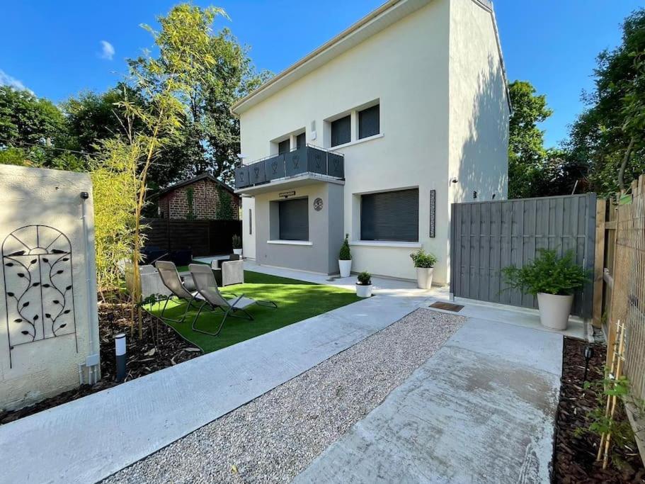 Chambre D'Hote Aphrodite Sainte-Genevieve-des-Bois Exterior photo